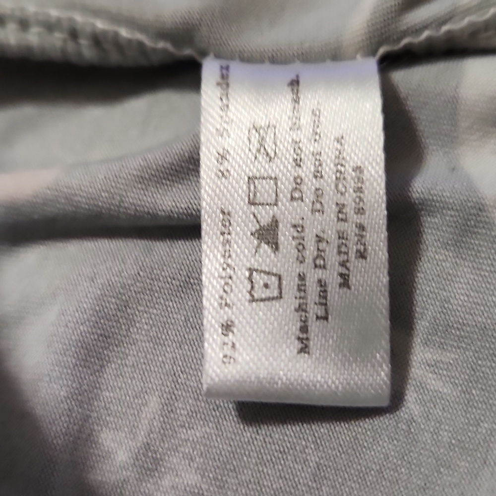 Holiday pants ๐ - Picture 4 of 4
